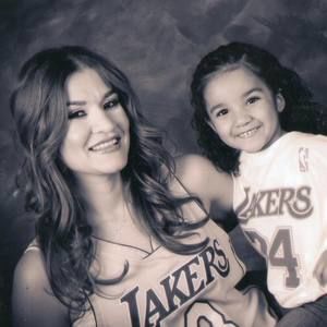 Meet your Posher, Jasmine